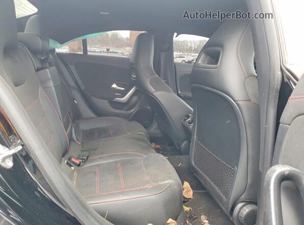 W1K5J4HB7NN316060 2022 MERCEDES-BENZ CLA-CLASS Black Հետևի նստատեղերի տեսք