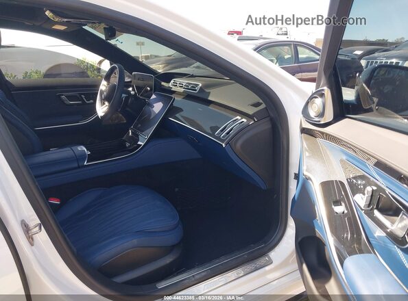 W1K6G8CB7SA319058 2025 MERCEDES-BENZ AMG S 63 E White 