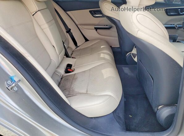 W1KAF4GB2PR126793 2023 MERCEDES-BENZ C Silver 