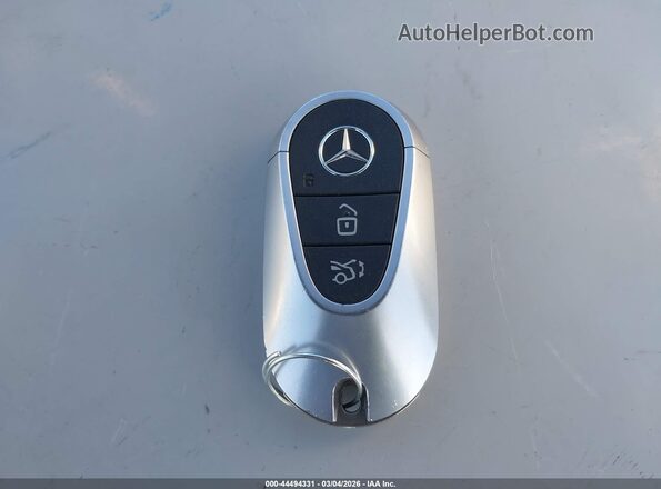 W1KAF4GB8PR133375 2023 MERCEDES-BENZ C-CLASS Black წინა პანელის ხედი