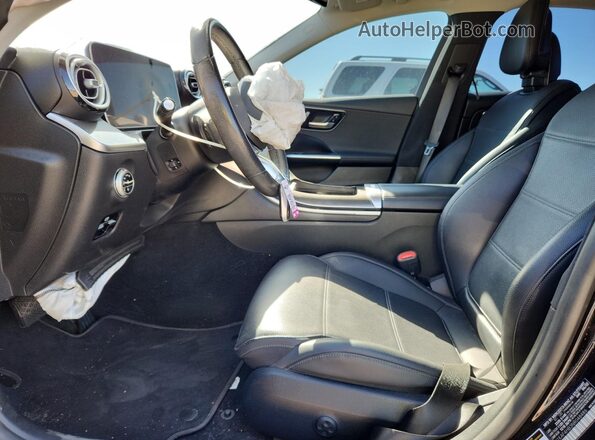 W1KAF4HB3NR048486 2022 MERCEDES-BENZ C Black Widok wnętrza z przodu