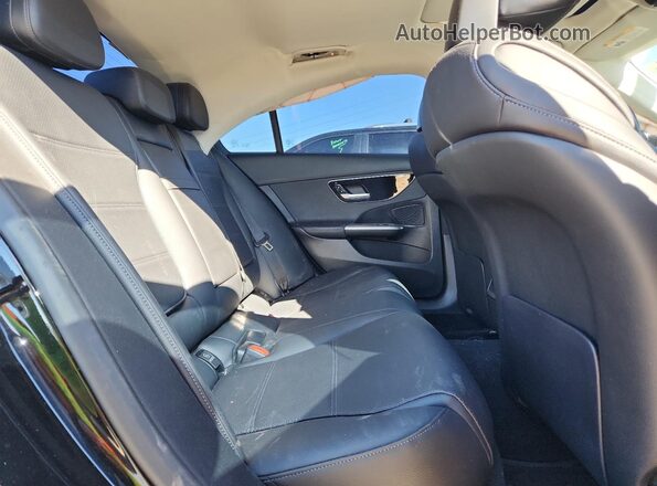 W1KAF4HB3NR048486 2022 MERCEDES-BENZ C Black Widok tylnych siedzeń