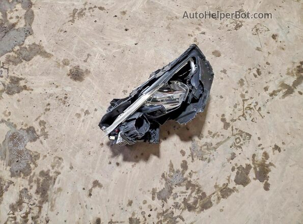 W1KAF4HB6PR138931 2023 MERCEDES-BENZ C Белый 
