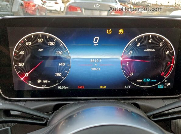 W1KAF4HB9NR042000 2022 MERCEDES-BENZ C Silver Սարքավորումների վահանակի տեսք
