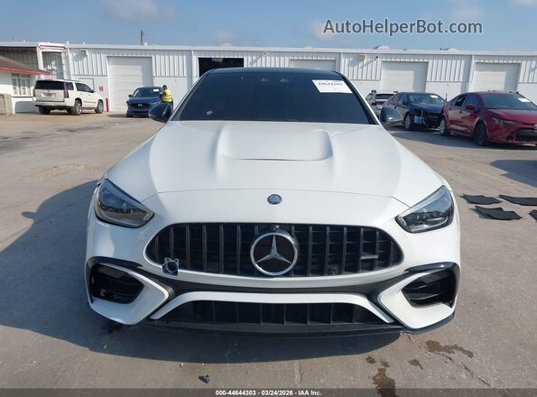W1KAF8AB3RR221754 2024 MERCEDES-BENZ AMG C 63 Белый Вид задней части салона