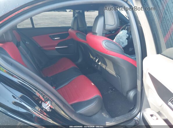 W1KAF8HB0RR198679 2024 MERCEDES-BENZ AMG C 43 Black Vista de la etiqueta del VIN
