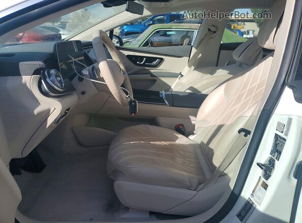 W1KCG2DB4NA015219 2022 MERCEDES-BENZ EQS White Widok wnętrza z przodu