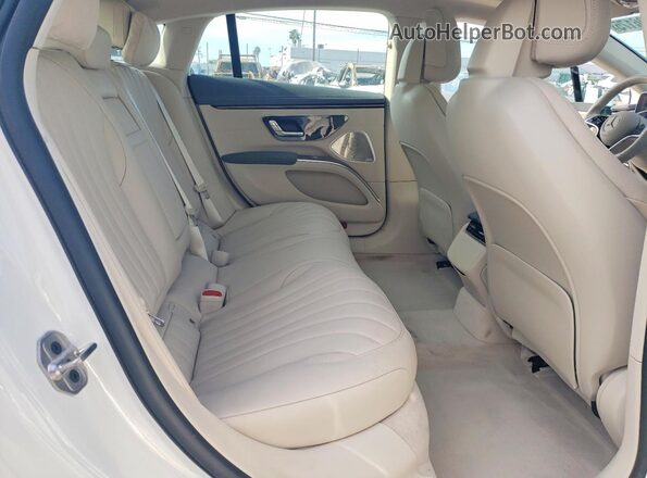W1KCG2DBXPA035249 2023 MERCEDES-BENZ EQS White Вид задніх сидінь