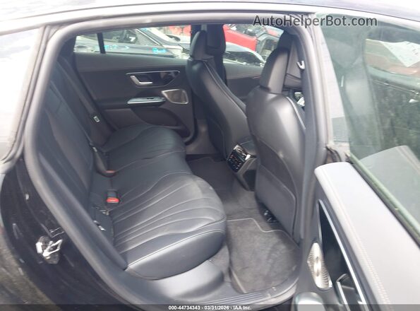 W1KEG2CB2RF046990 2024 MERCEDES-BENZ EQE 500 Черный 