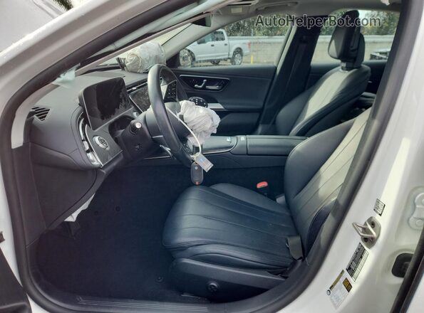 W1KLF4HB2RA049884 2024 MERCEDES-BENZ E White 
