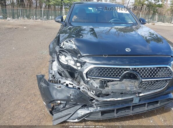 W1KLF4HB8SA144892 2025 MERCEDES-BENZ E-CLASS Black Widok z przodu