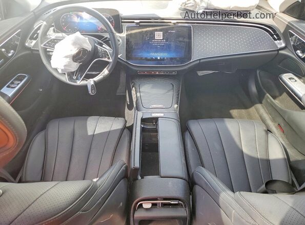 W1KLF4HBXSA146322 2025 MERCEDES-BENZ E White Widok deski rozdzielczej