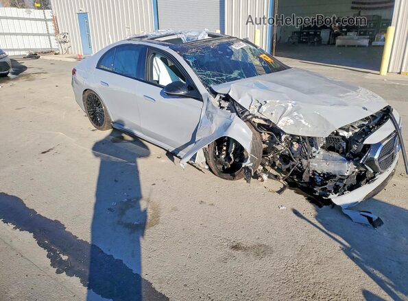 W1KLF6BB3SA169798 2025 MERCEDES-BENZ E Gray Front right