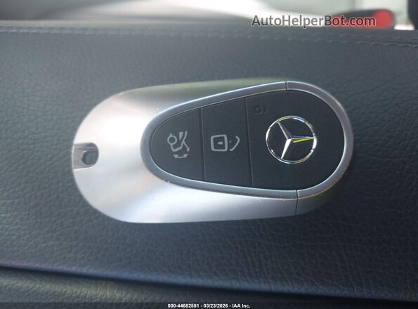 W1KMJ4HB3RF013532 2024 MERCEDES-BENZ CLE 300 Blue Widok deski rozdzielczej