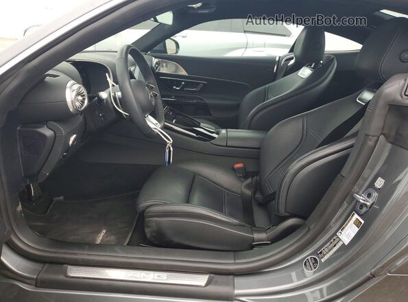 W1KRJ8AB6RF002452 2024 MERCEDES-BENZ AMG Gray Սալոնի դիմացի տեսք