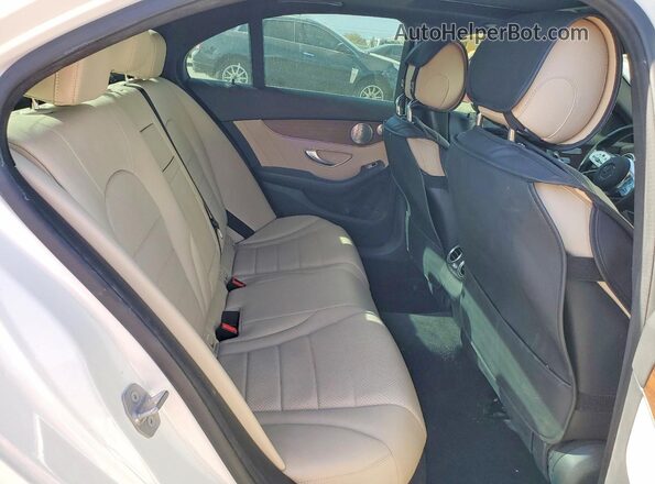 W1KWF8DB0MR650392 2021 MERCEDES-BENZ C White Вид задніх сидінь