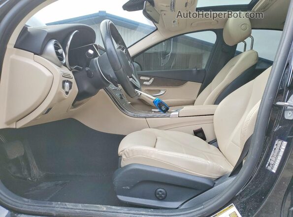 W1KWF8EB0MR634370 2021 MERCEDES-BENZ C Black წინა სალონის ხედი
