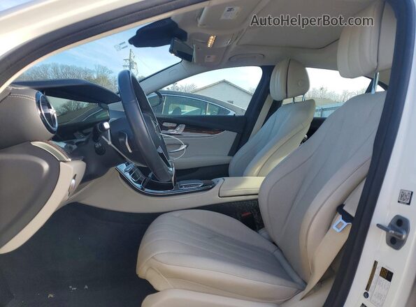 W1KZF5KB1MB000302 2021 MERCEDES-BENZ E White Vista interior delantera