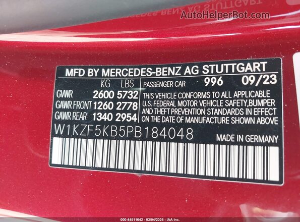 W1KZF5KB5PB184048 2023 MERCEDES-BENZ E-CLASS Red Vista del compartimento del motor