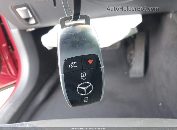 W1KZF5KB5PB184048 2023 MERCEDES-BENZ E-CLASS Red Vista del salpicadero