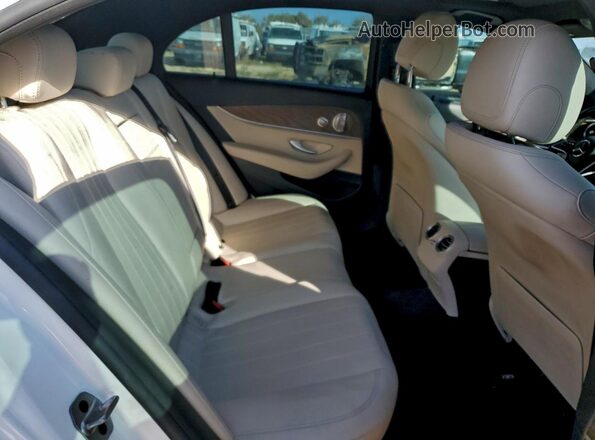 W1KZF8DB0NB011016 2022 MERCEDES-BENZ E White უკანა სავარძლების ხედი