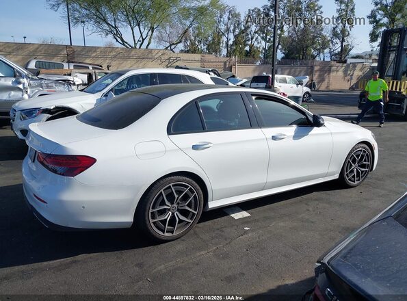 W1KZF8DB2NB070276 2022 MERCEDES-BENZ E-CLASS White Вид задньої частини салону