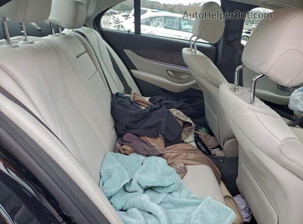 W1KZF8DB5NB056646 2022 MERCEDES-BENZ E Black Vista de los asientos traseros