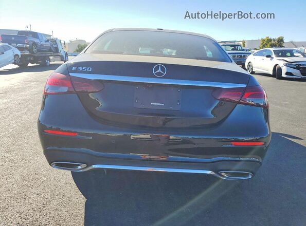 W1KZF8DB9MA922286 2021 MERCEDES-BENZ E Black Widok z tyłu