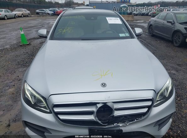 W1KZF8EB2LA829994 2020 MERCEDES-BENZ E-CLASS Silver Սարքավորումների վահանակի տեսք