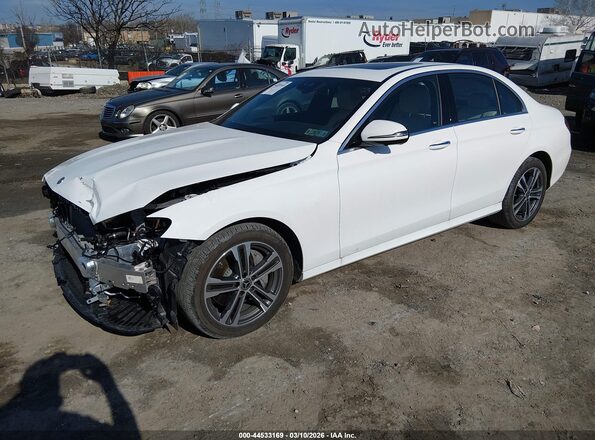 W1KZF8EB8PB176409 2023 MERCEDES-BENZ E-CLASS White Vista tres cuartos delantera izquierda