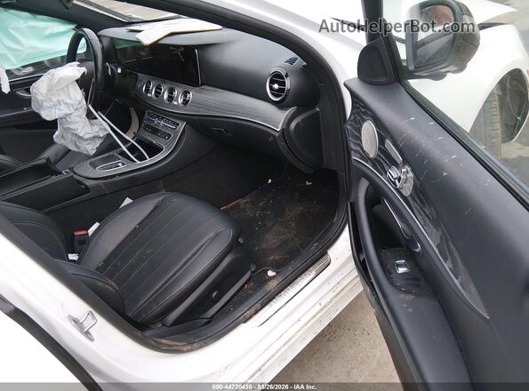 W1KZF8EB9MA980476 2021 MERCEDES-BENZ E-CLASS White წინა სალონის ხედი