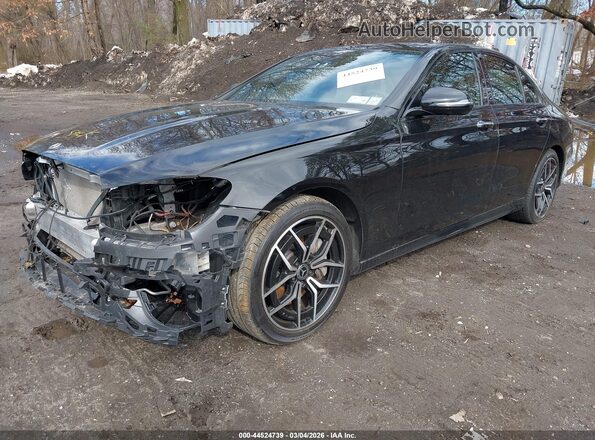 W1KZF8EBXPB169512 2023 MERCEDES-BENZ E-CLASS Черный Передняя левая четверть