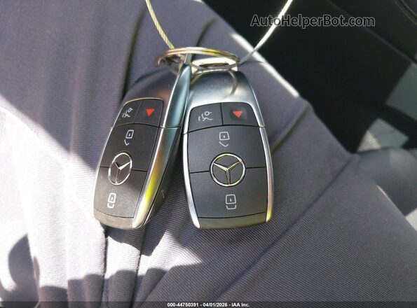 W1N0G8DBXMV271686 2021 MERCEDES-BENZ GLC 300 Black Առջևի վահանակի տեսք