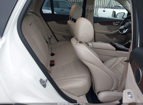 W1N0G8EB1MF871635 2021 MERCEDES-BENZ GLC 300 White VIN sticker view