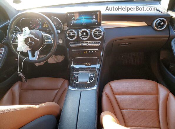 W1N0G8EB1MV320028 2021 MERCEDES-BENZ GLC-CLASS Серый Вид панели приборов