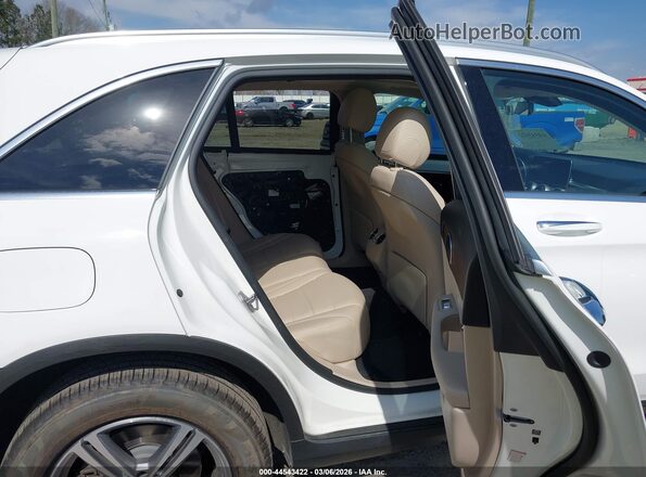 W1N0G8EB3MF876755 2021 MERCEDES-BENZ GLC 300 White VIN կոդի պիտակի տեսք