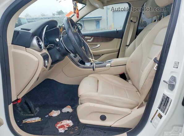 W1N0G8EB5MF871914 2021 MERCEDES-BENZ GLC-CLASS White Front interior view