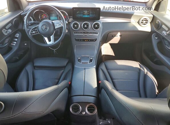 W1N0G8EB6LF759380 2020 MERCEDES-BENZ GLC-CLASS White Вид панелі приладів
