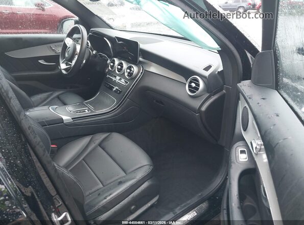W1N0G8EB8NV370930 2022 MERCEDES-BENZ GLC 300 Black 