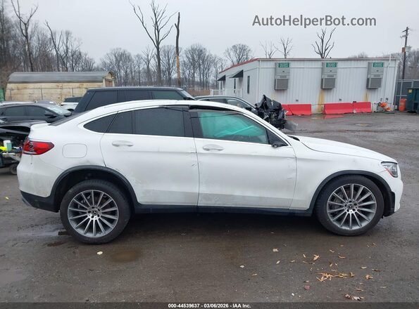 W1N0J8EB1MF888078 2021 MERCEDES-BENZ GLC 300 White უკანა სალონის ხედი