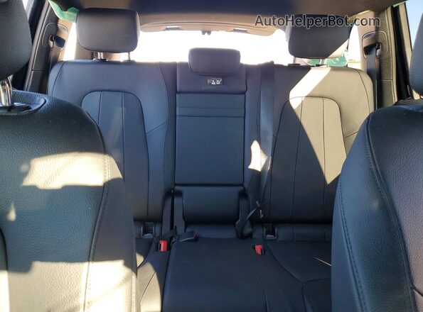 W1N4M4GB5SW386945 2025 MERCEDES-BENZ GLB-CLASS Black Rear seats view