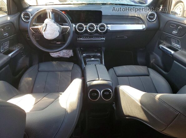 W1N4M4GB5SW386945 2025 MERCEDES-BENZ GLB-CLASS Black Dashboard view