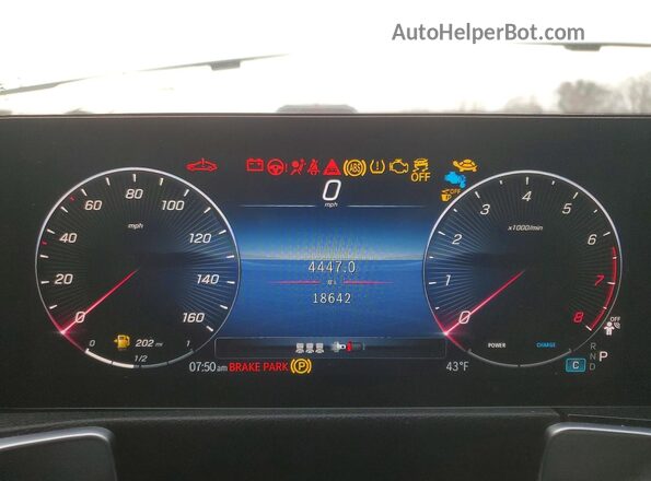 W1N4M4HB1SW390456 2025 MERCEDES-BENZ GLB-CLASS White Instrument cluster view