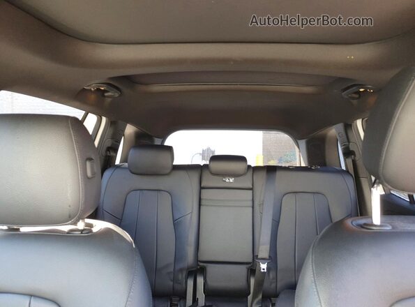 W1N4M4HB2MW117433 2021 MERCEDES-BENZ GLB-CLASS White Вид задніх сидінь