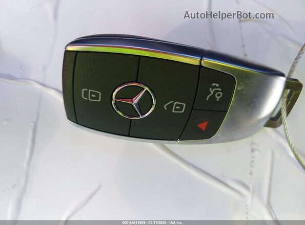 W1N4M4HB2NW179853 2022 MERCEDES-BENZ GLB-CLASS Gray Vista del salpicadero