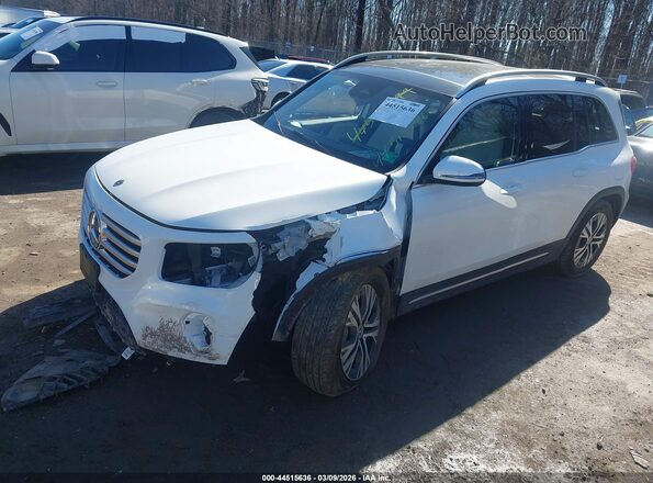 W1N4M4HB3TW445880 2026 MERCEDES-BENZ GLB-CLASS White Vista tres cuartos delantera izquierda