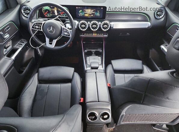 W1N4M4HB6MW151469 2021 MERCEDES-BENZ GLB-CLASS Gray Vista del salpicadero