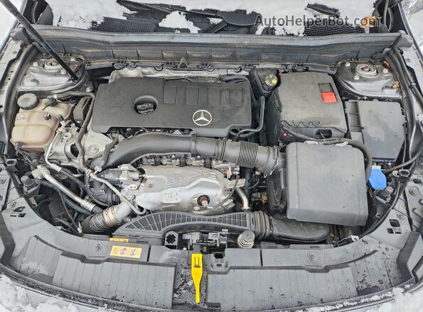 W1N4M4HB6MW151469 2021 MERCEDES-BENZ GLB-CLASS Gray Vista del compartimento del motor