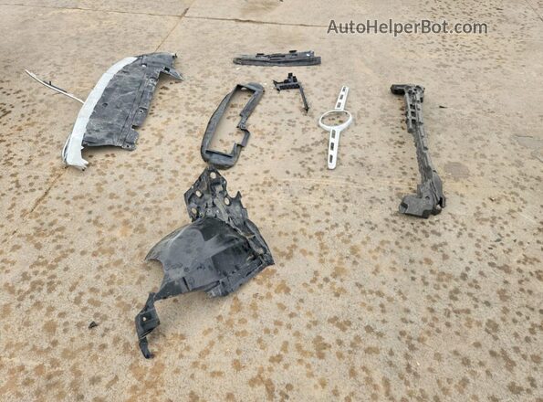 W1N4N4HB1MJ121712 2021 MERCEDES-BENZ GLA Gray Engine compartment view
