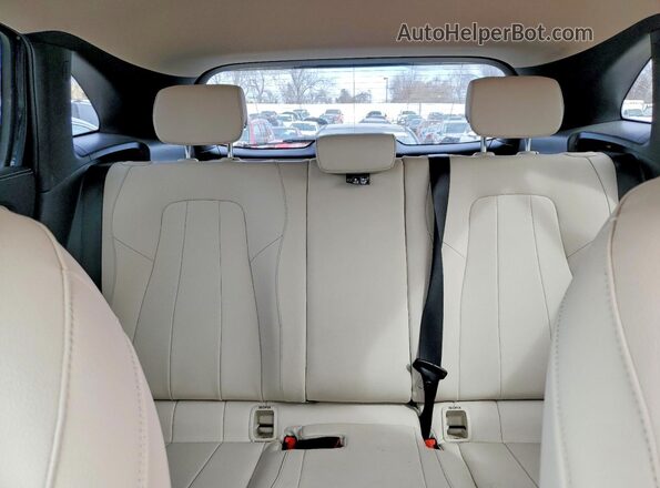 W1N4N4HB8MJ248019 2021 MERCEDES-BENZ GLA Blue Հետևի նստատեղերի տեսք